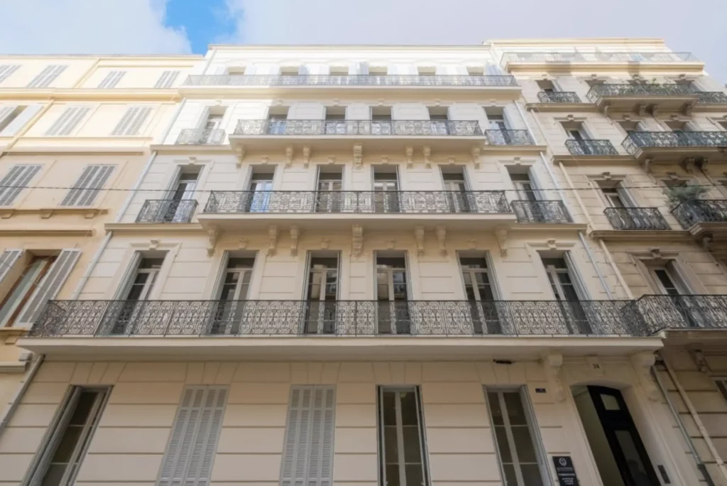 Immeuble réhabilité Toulon Déficit Foncier