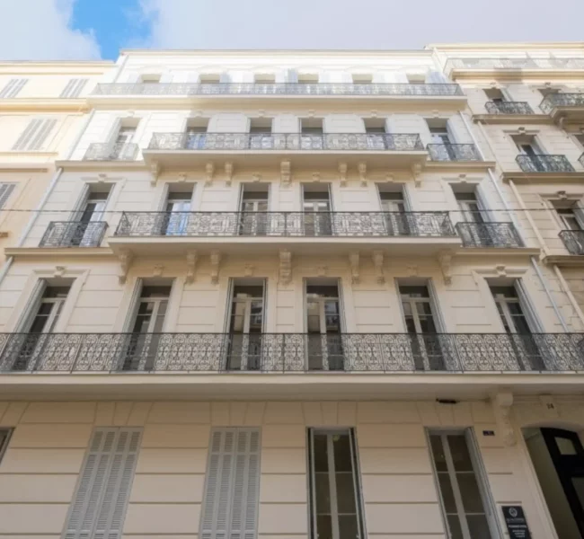 Immeuble réhabilité Toulon Déficit Foncier