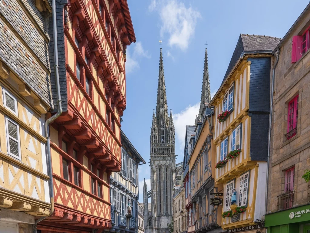 Centre-ville de Quimper, éligible à la loi Denormandie pour investir dans l’immobilier ancien rénové